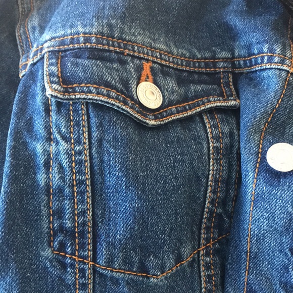 Men’s Levi’s  Jean Jacket - Picture 4 of 6